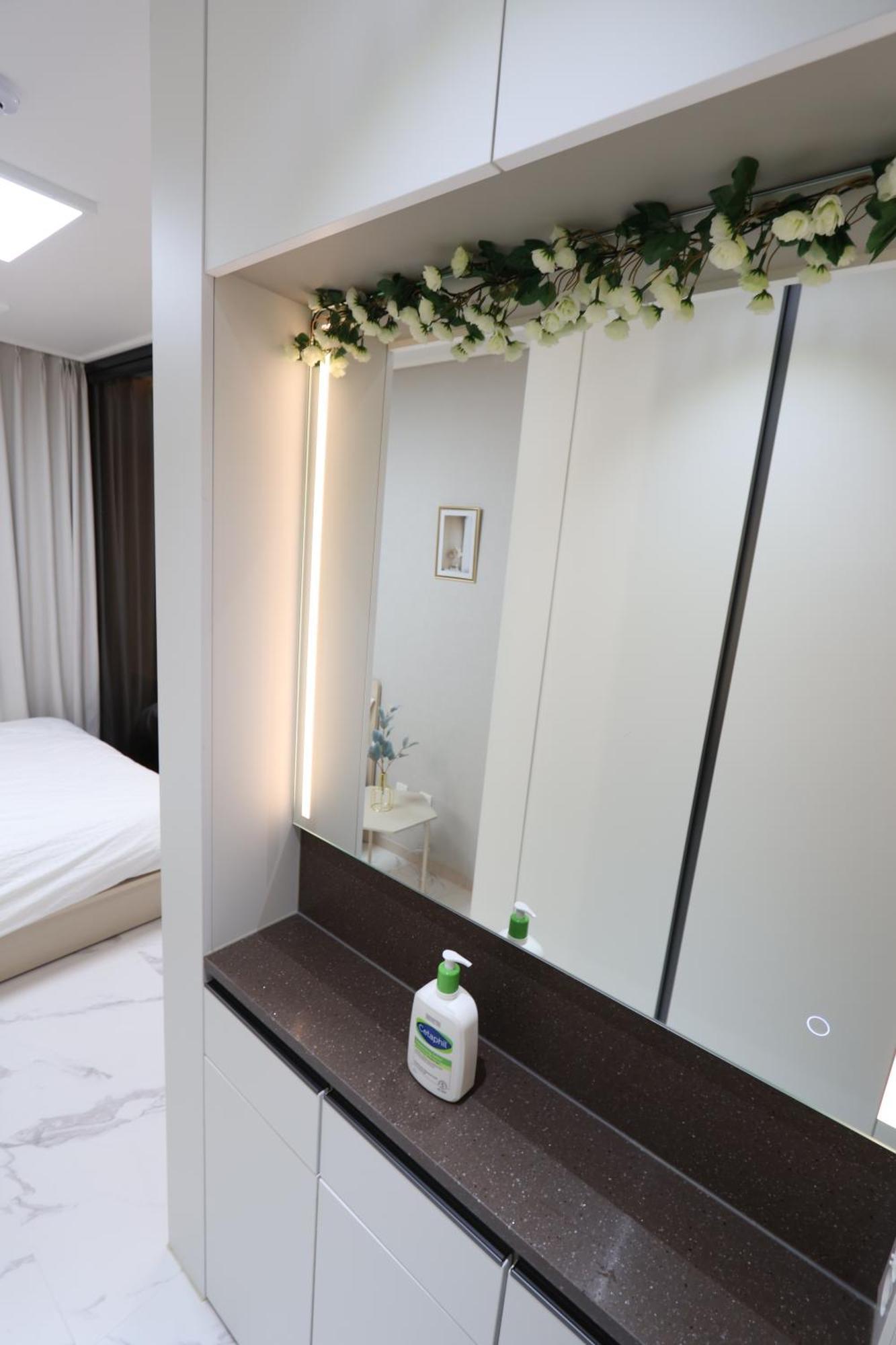 Hall,central * Seoul